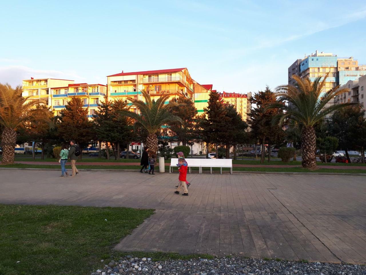 Apartment Lia Batumi Eksteriør bilde